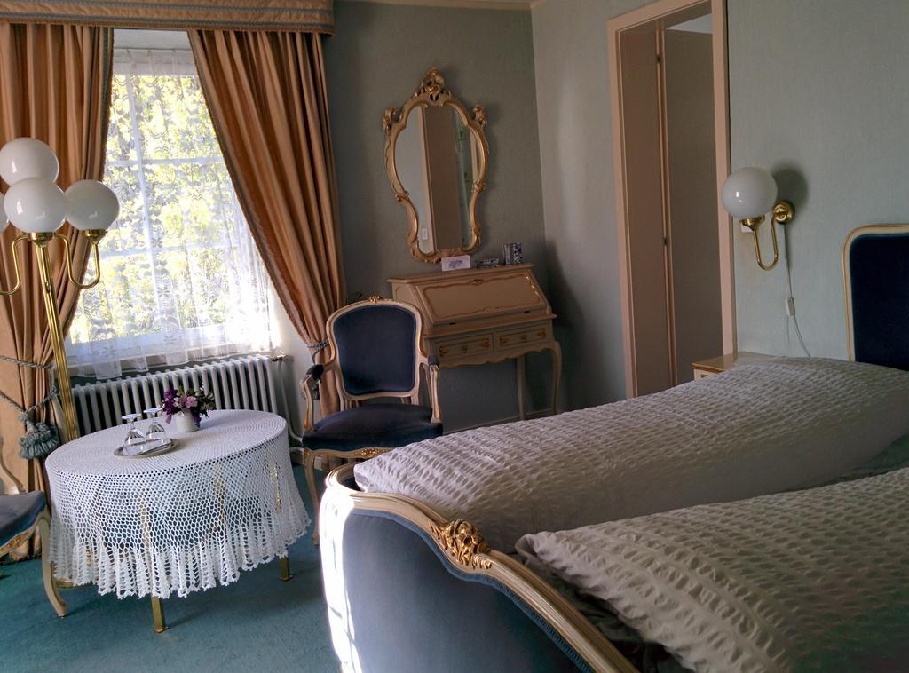 Hotel Croix D'Or Et Poste - Historisches Hotel Munster Room photo